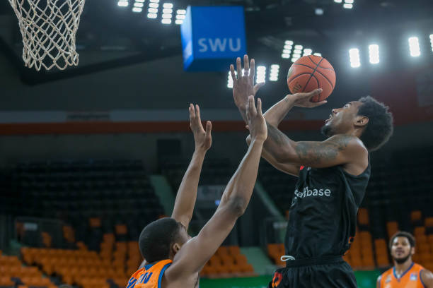 及个人生活 及个人生活