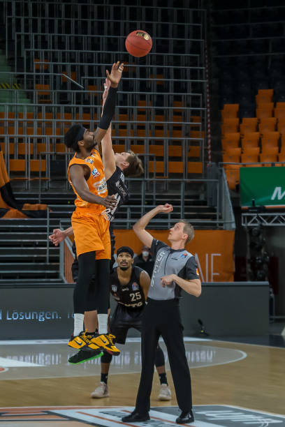 按照当初的 按照当初的