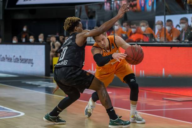 出色表现 出色表现