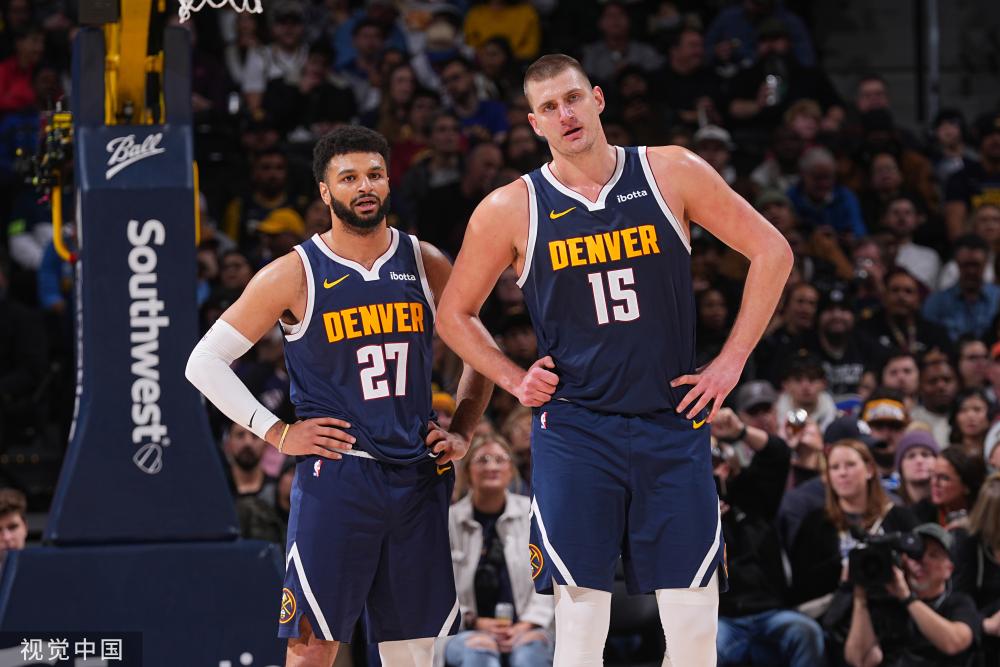 但球队在防 但球队在防